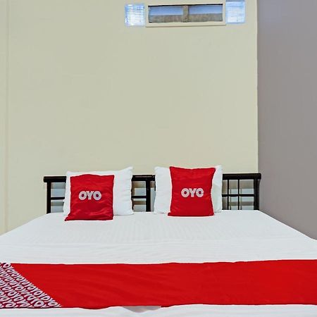 Oyo 91658 Luci'S House Hotel Jakarta Exterior photo
